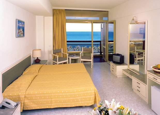 Otel Aquarium View 4*